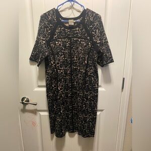 Taylor Black and Cream Rose Pattern Midi Dress